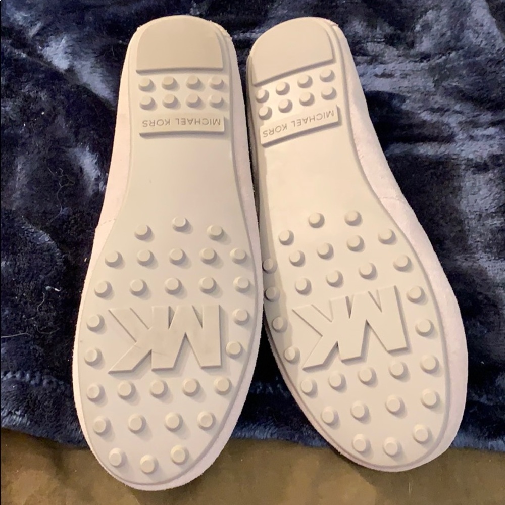 *NEW* Michael Kors Flats - Picture 2 of 3